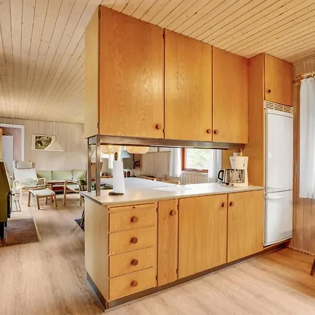 Three-bedroom Blavand With A Fireplace 05 Dom wakacyjny *