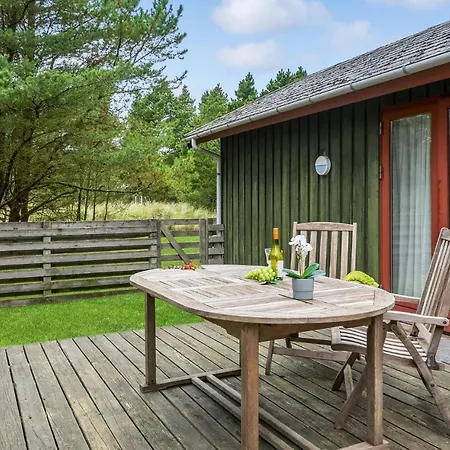 Three-bedroom Blavand With A Fireplace 05 Nyaraló