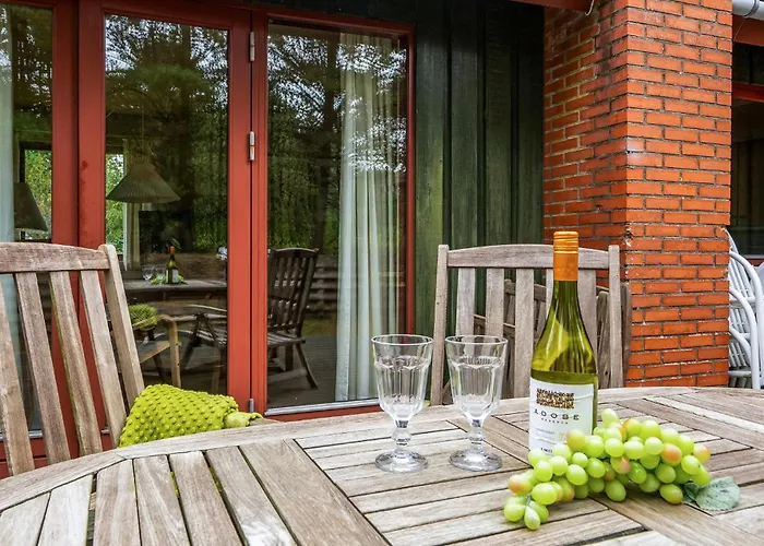 Prázdninový dům Three-bedroom With A Fireplace 05 *